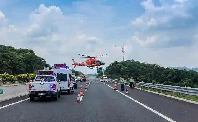 惠阳区高速公路汽车救援案例
